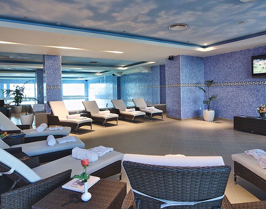 Wiseman Grand Hotel Ad-Dauha Zewnętrze zdjęcie The spa at the Grand Hotel